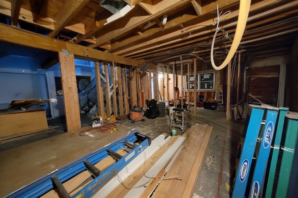 Kitchen Before Renovation